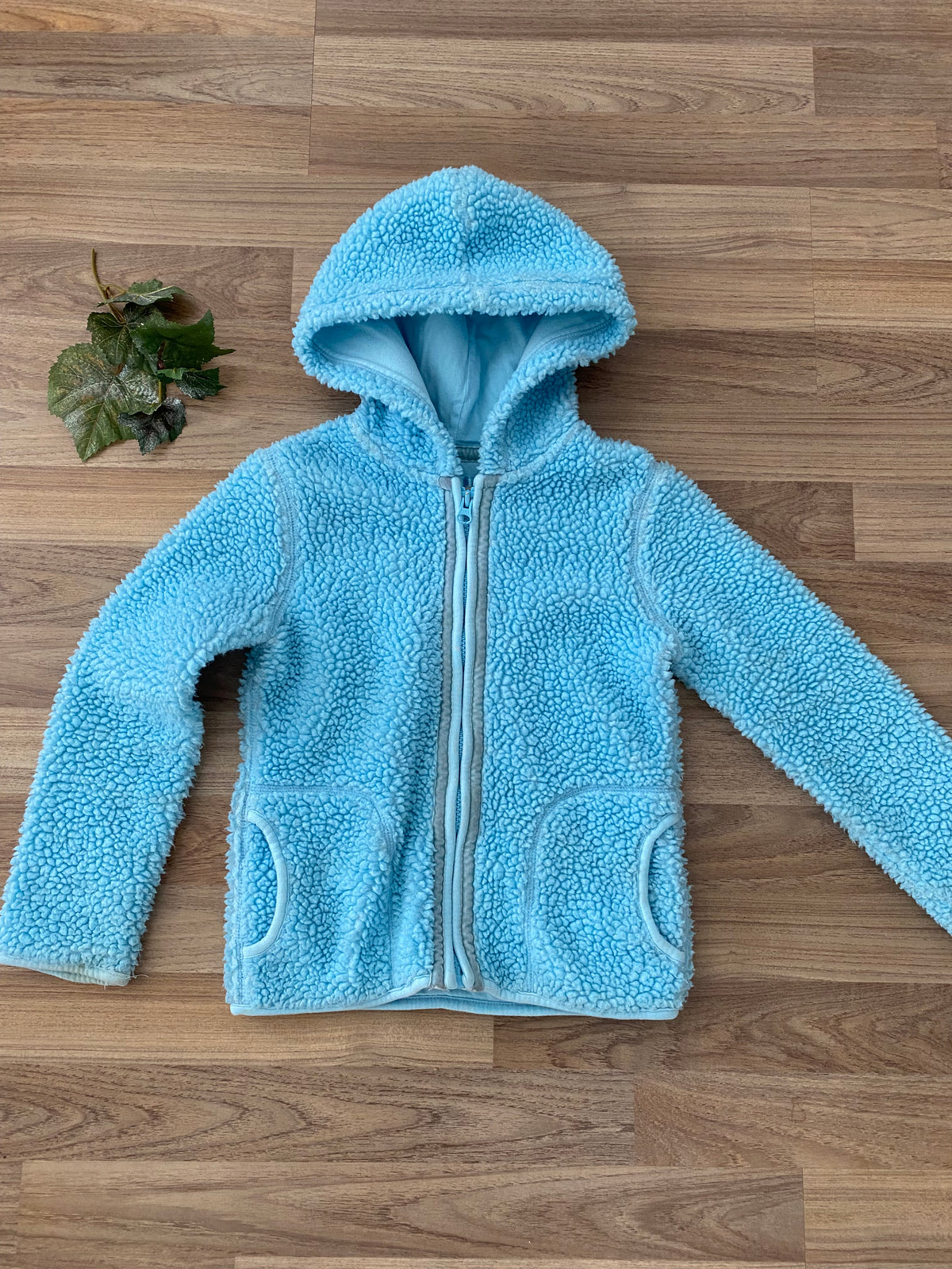 Full Zip Up Hooded Sweater (Girls Size 5-6)