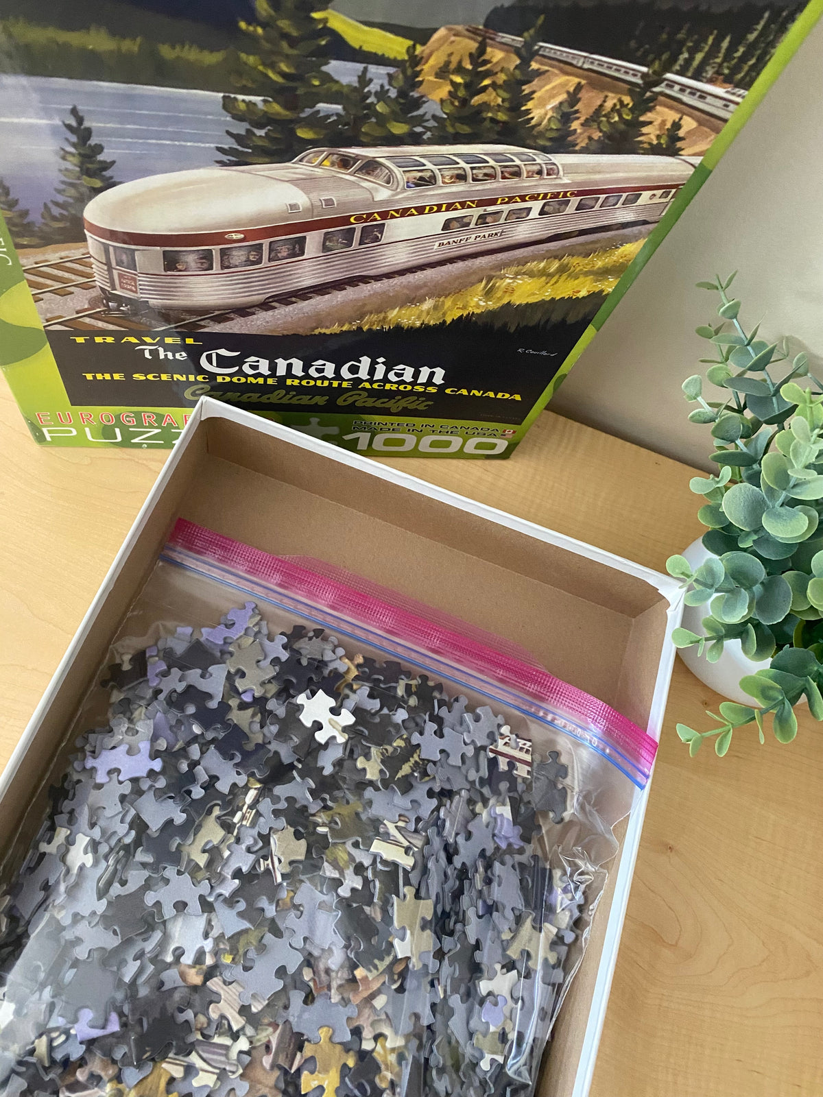 THE CANADIAN PUZZLE - 1000 PIECES
