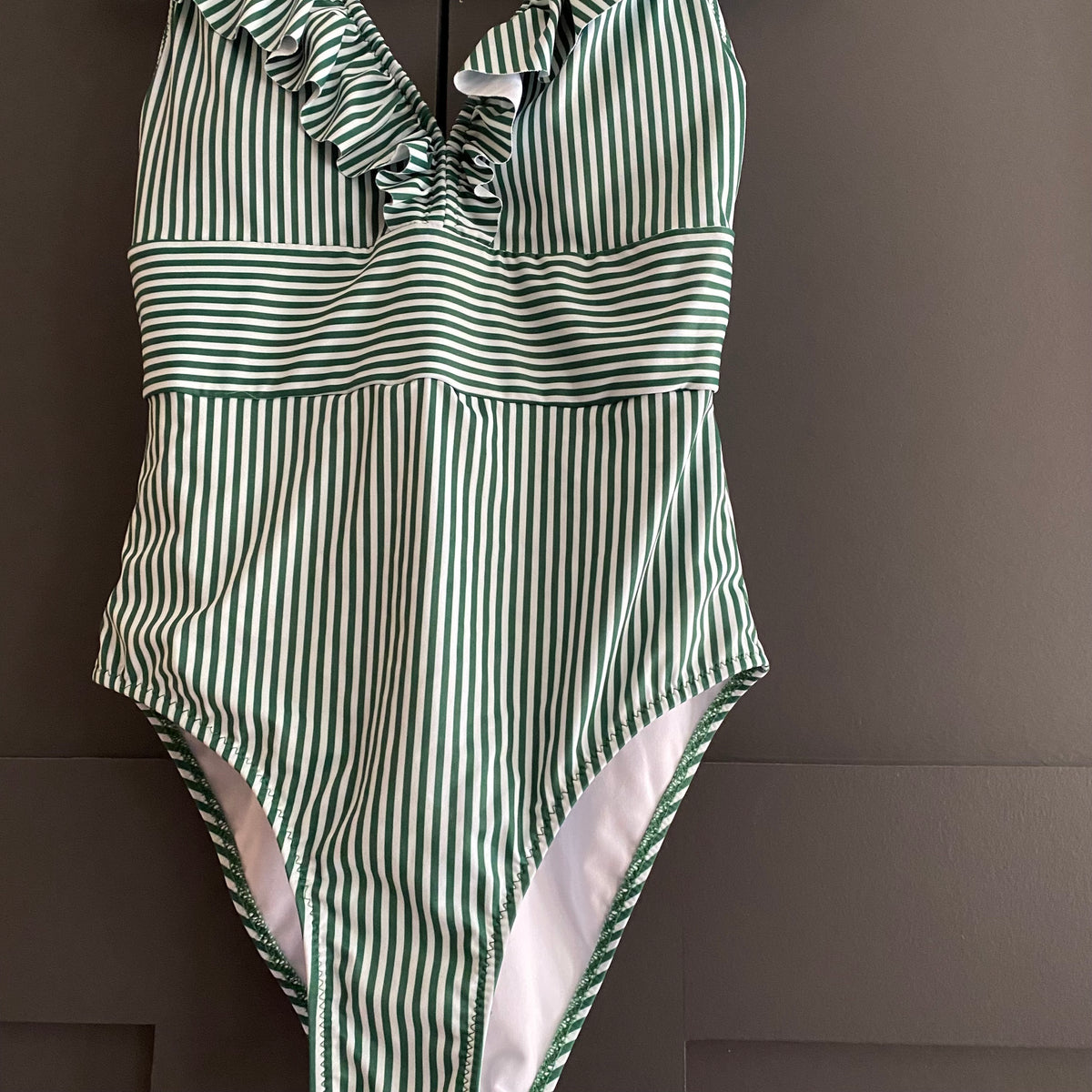One Piece Bathing Suit (Women&#39;s SMALL)