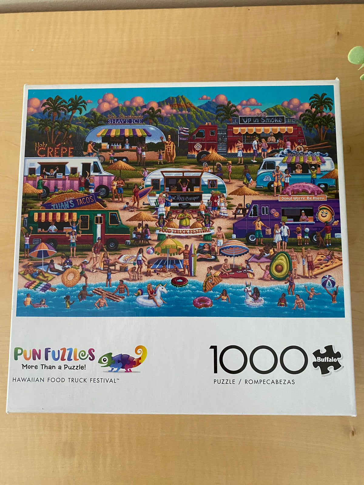 HAWAIIAN FOOD TRUCK FESTIVAL PUZZLE - 1000 PIECES