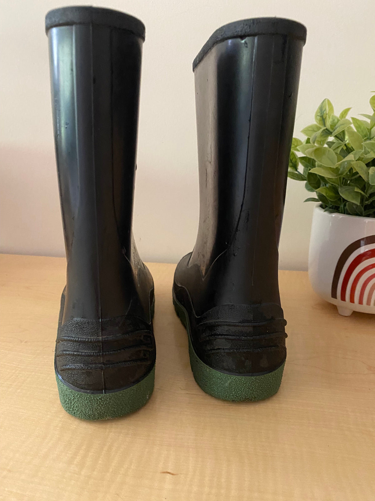 Rain Boots (Boys Size 3)