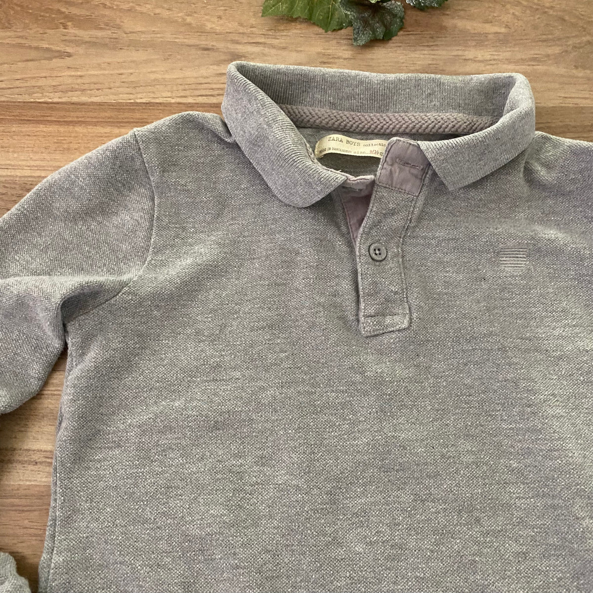 Long Sleeve Top (Boys Size 9-10)