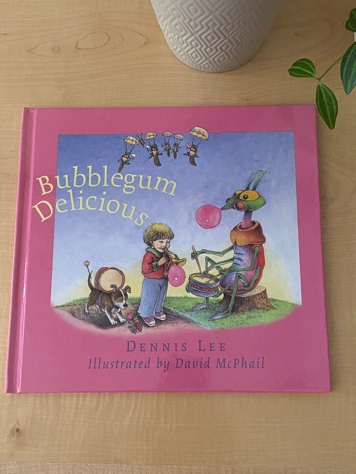Book - Bubblegum Delicious