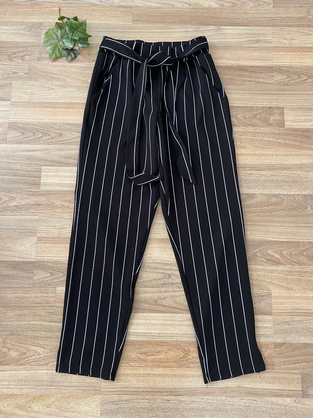 Pull Up Dress Pants (Women's SMALL)