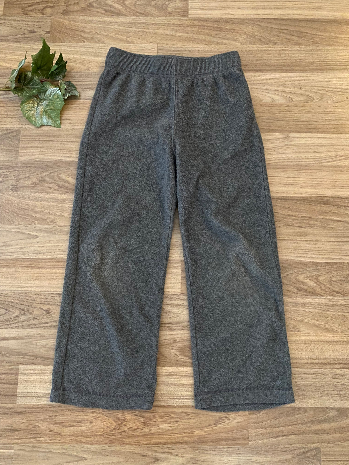 Fleece Pants (Boys Size 5-6)