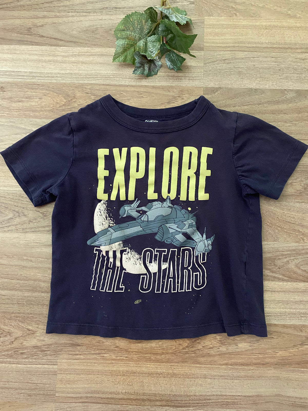 Short Sleeve Graphic Top (Boys Size 4-5)